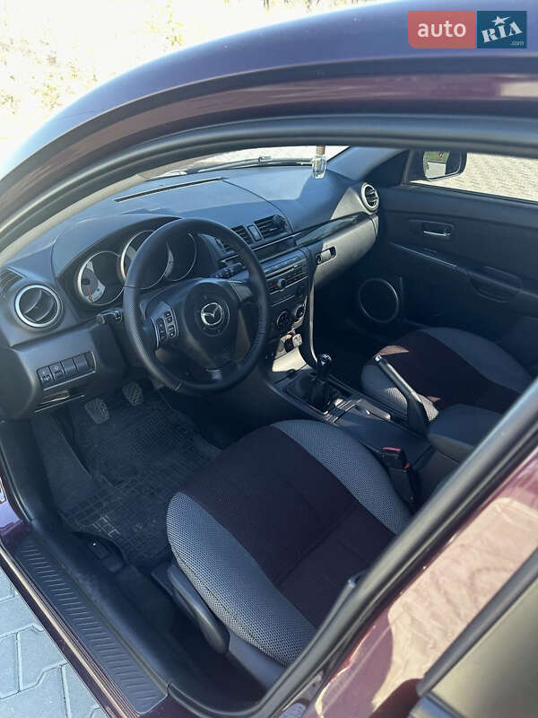 Хетчбек Mazda 3 2007 в Білогородці фото 9 Хетчбек Mazda 3 2007 в Білогородці