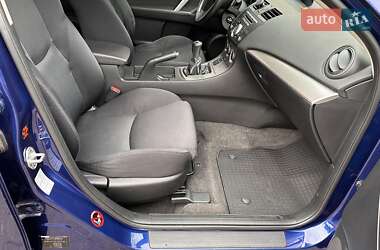 Хэтчбек Mazda 3 2011 в 