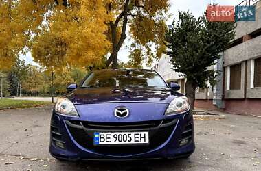 Хэтчбек Mazda 3 2011 в 