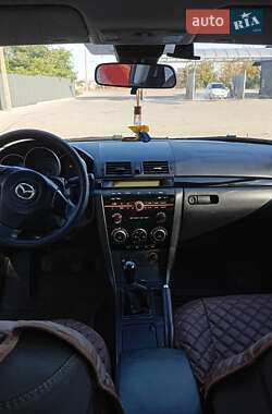 Седан Mazda 3 2009 в 