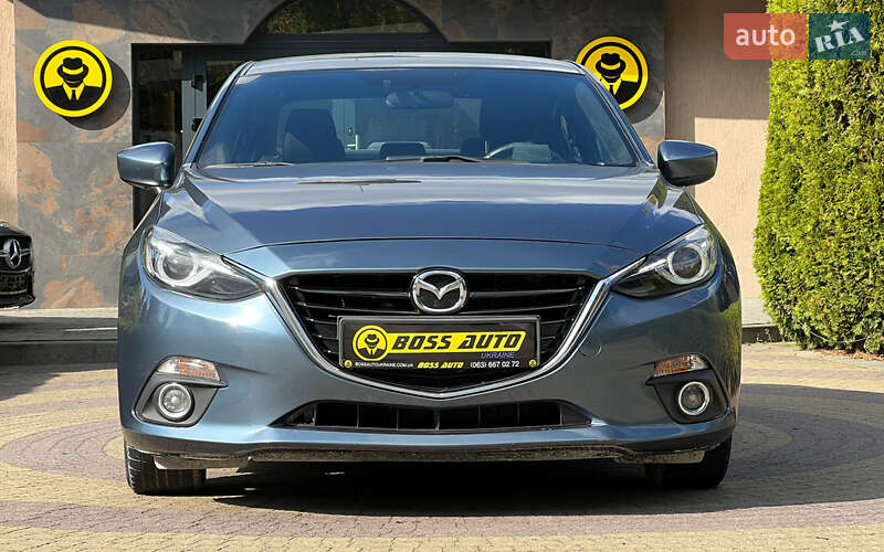 Седан Mazda 3 2014 в Львове