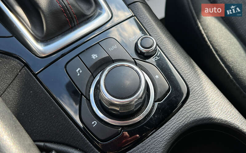 Седан Mazda 3 2014 в Львове