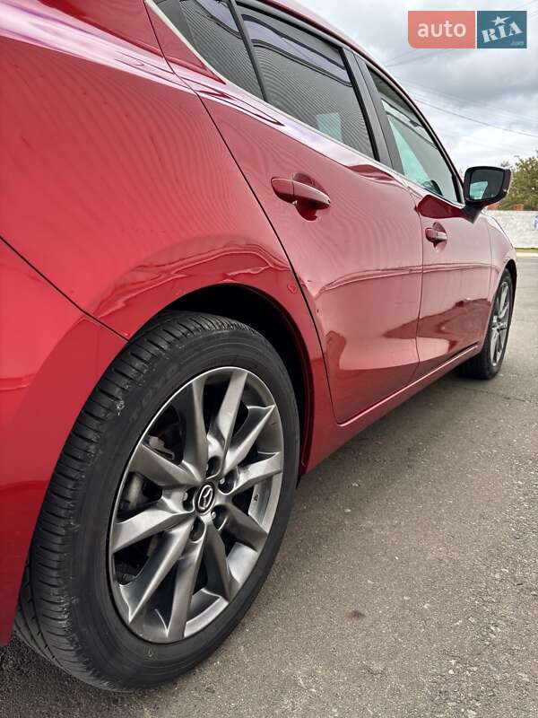Седан Mazda 3 2018 в Белгороде-Днестровском фото 32 Седан Mazda 3 2018 в Белгороде-Днестровском
