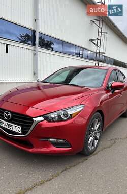 Седан Mazda 3 2018 в Белгороде-Днестровском