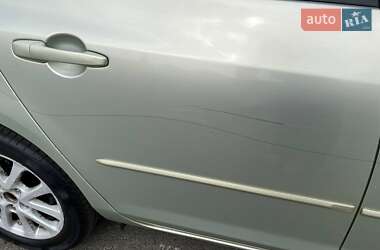 Хэтчбек Mazda 3 2008 в 