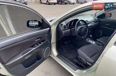 Хэтчбек Mazda 3 2008 в 