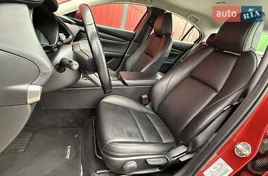 Седан Mazda 3 2021 в  фото 24 Седан Mazda 3 2021 в