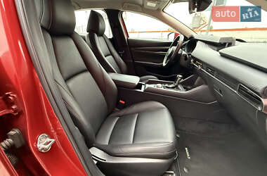 Седан Mazda 3 2021 в  фото 57 Седан Mazda 3 2021 в