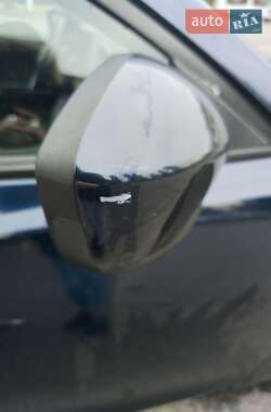 Седан Mazda 3 2013 в 