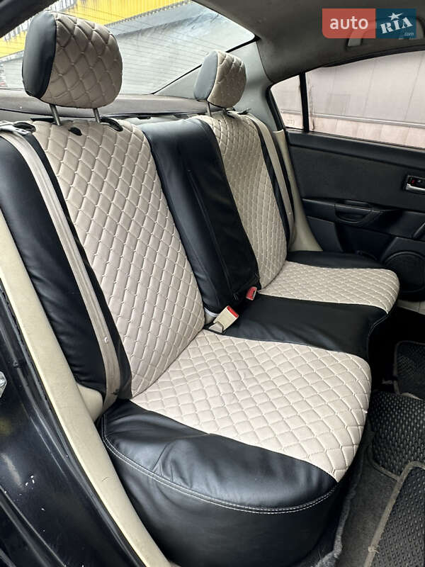 Седан Mazda 3 2008 в Києві