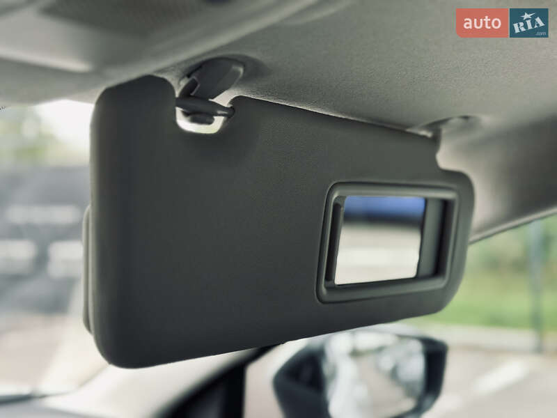 Седан Mazda 3 2014 в Кременчуці