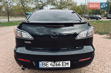 Седан Mazda 3 2012 в  фото 6 Седан Mazda 3 2012 в