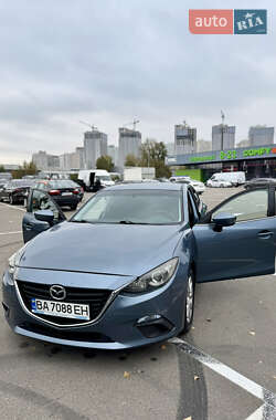 Хетчбек Mazda 3 2014 в 