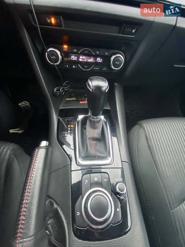 Хетчбек Mazda 3 2013 в Києві фото 8 Хетчбек Mazda 3 2013 в Києві