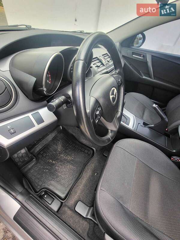 Седан Mazda 3 2010 в Александрие фото 16 Седан Mazda 3 2010 в Александрие