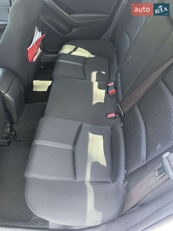 Седан Mazda 3 2016 в Кременчуге