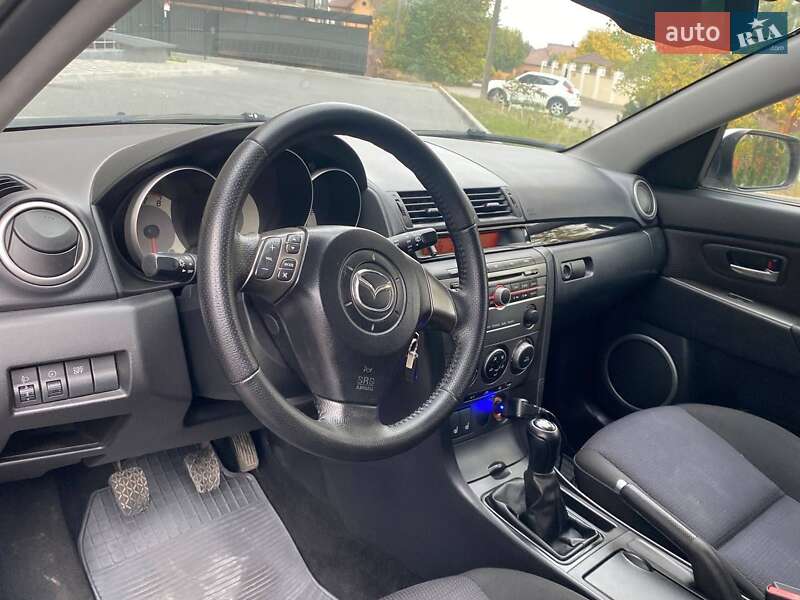 Хэтчбек Mazda 3 2008 в Полтаве
