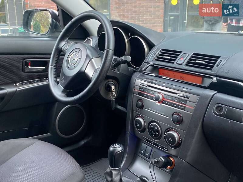 Хэтчбек Mazda 3 2008 в Полтаве