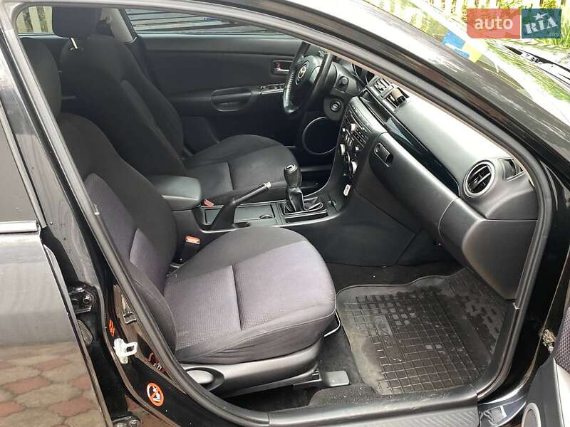 Хэтчбек Mazda 3 2006 в Житомире