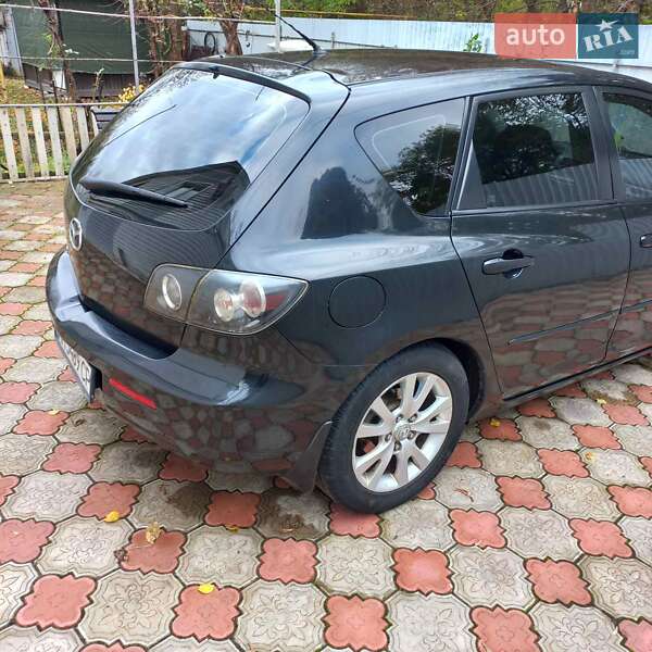 Хэтчбек Mazda 3 2006 в Житомире