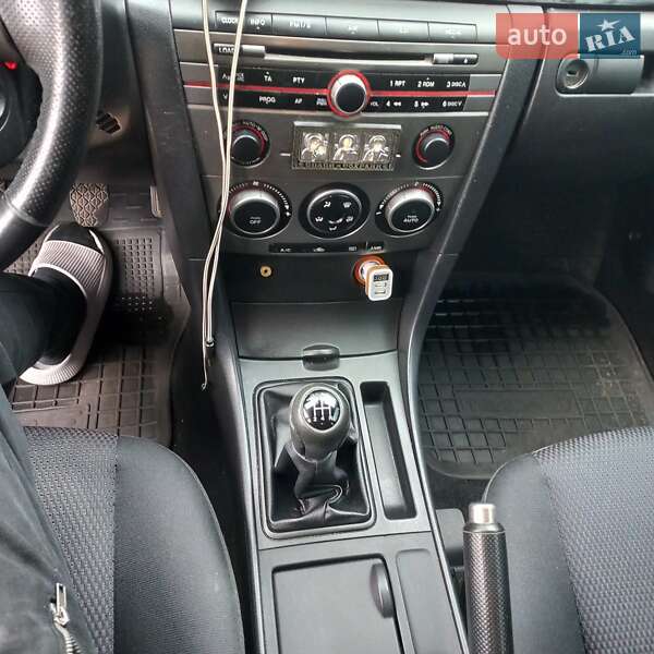 Хэтчбек Mazda 3 2006 в Житомире