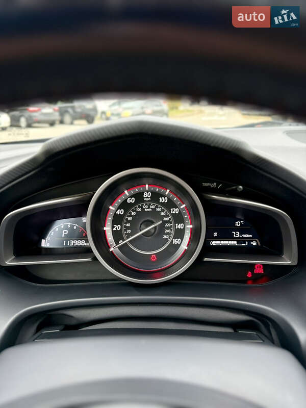 Хэтчбек Mazda 3 2014 в Киеве