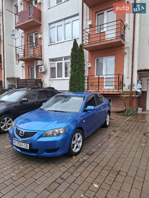 Седан Mazda 3 2004 в Ужгороде фото 2 Седан Mazda 3 2004 в Ужгороде