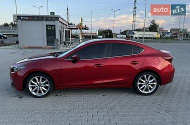 Седан Mazda 3 2014 в Мукачево