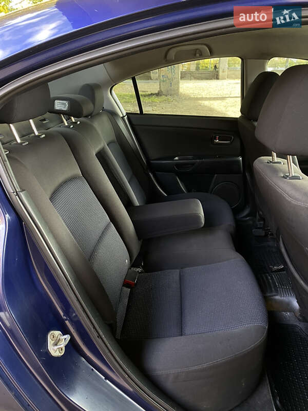 Седан Mazda 3 2004 в Мукачевому фото 16 Седан Mazda 3 2004 в Мукачевому