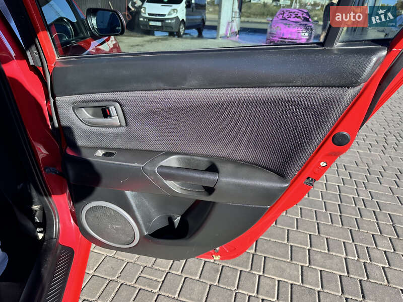 Седан Mazda 3 2007 в Одессе