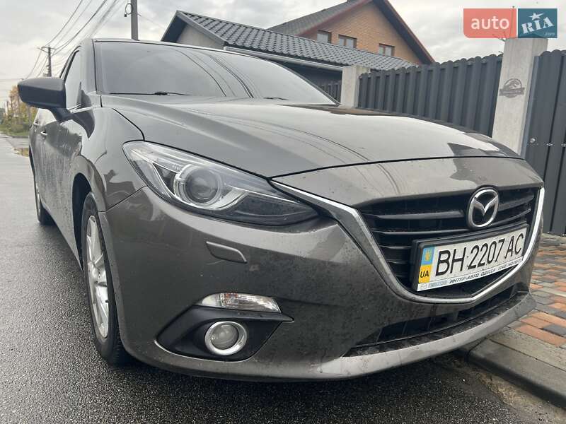 Седан Mazda 3 2016 в Києві фото 2 Седан Mazda 3 2016 в Києві