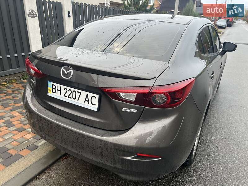 Седан Mazda 3 2016 в Києві фото 12 Седан Mazda 3 2016 в Києві
