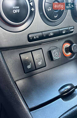 Седан Mazda 3 2007 в  фото 32 Седан Mazda 3 2007 в