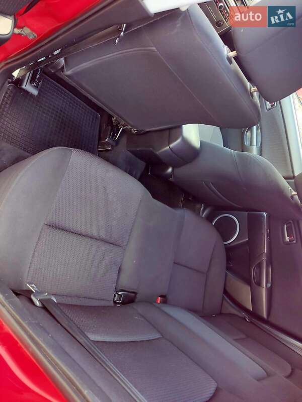 Седан Mazda 3 2007 в Днепре