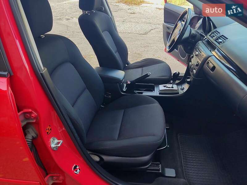 Седан Mazda 3 2007 в Днепре