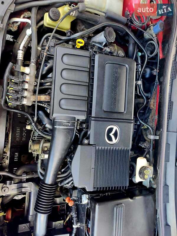 Седан Mazda 3 2007 в Днепре