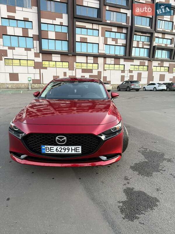 Седан Mazda 3 2022 в Миколаєві