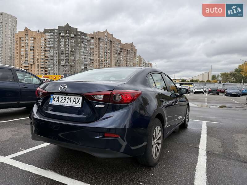 Седан Mazda 3 2018 в Киеве фото 15 Седан Mazda 3 2018 в Киеве