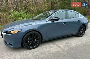 Седан Mazda 3 2023 в Киеве