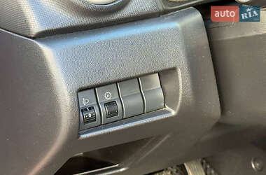 Седан Mazda 3 2007 в  фото 11 Седан Mazda 3 2007 в
