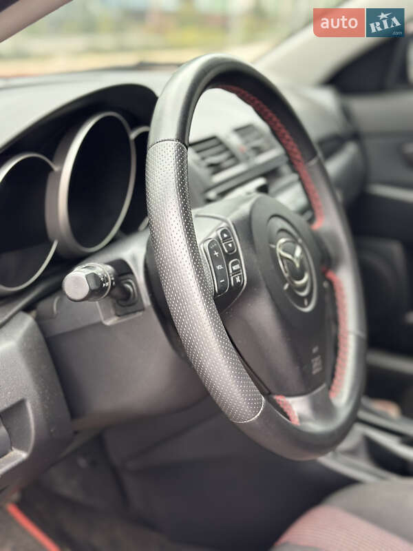 Хетчбек Mazda 3 2004 в Черкасах фото 14 Хетчбек Mazda 3 2004 в Черкасах