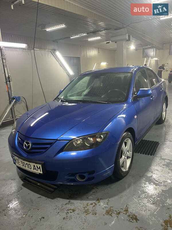 Седан Mazda 3 2005 в Каменском