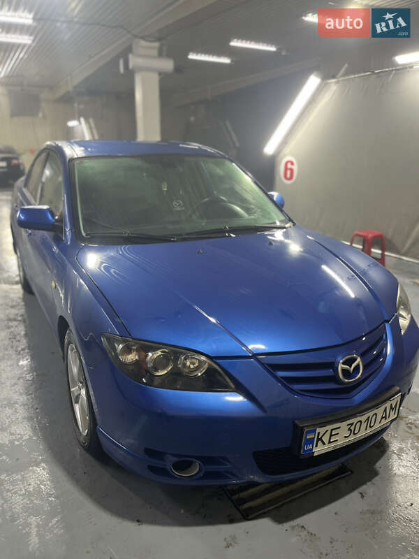 Седан Mazda 3 2005 в Каменском