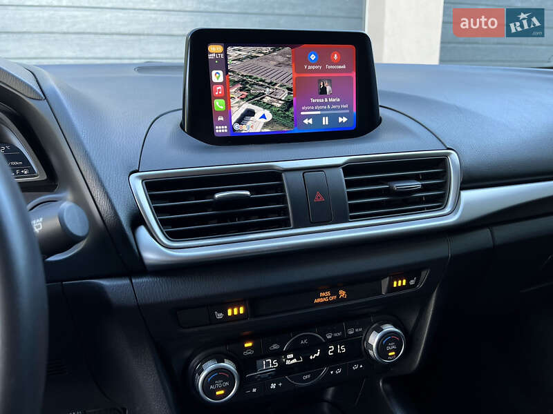 Хэтчбек Mazda 3 2018 в Киеве фото 12 Хэтчбек Mazda 3 2018 в Киеве