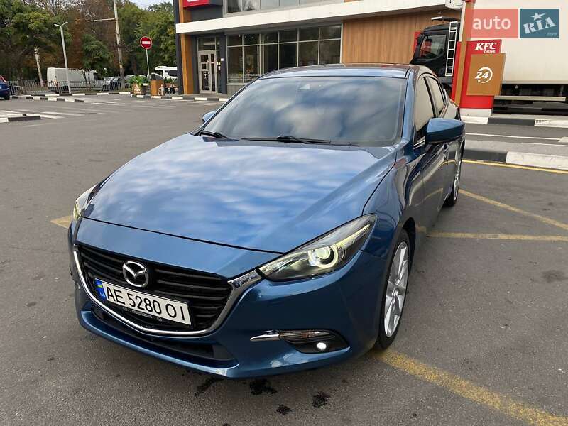 Седан Mazda 3 2017 в Києві фото 2 Седан Mazda 3 2017 в Києві