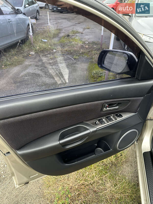 Хэтчбек Mazda 3 2007 в Киеве