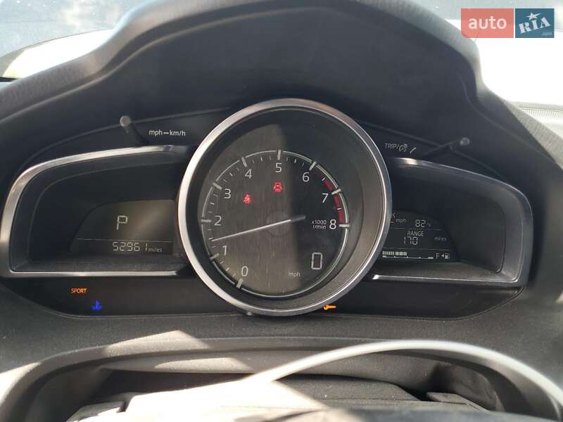 Седан Mazda 3 2018 в Киеве