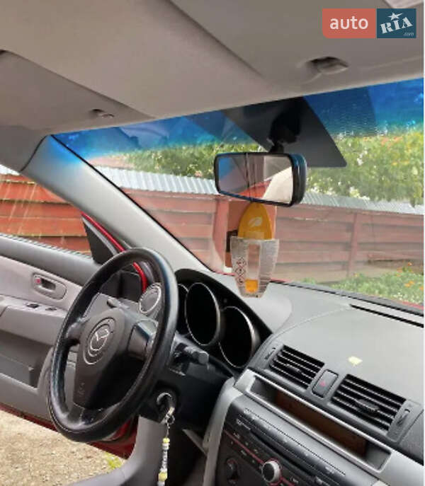 Хетчбек Mazda 3 2005 в Береговому