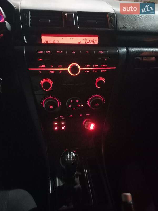 Седан Mazda 3 2008 в Запоріжжі