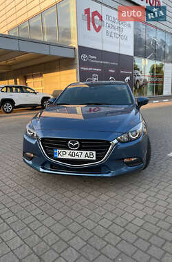 Седан Mazda 3 2018 в Запорожье